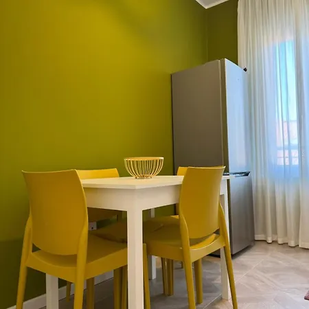 House On Sunday Sole Apartmán *